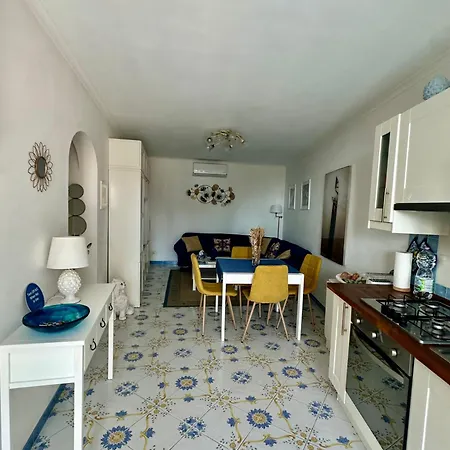 Holiday home Joy *