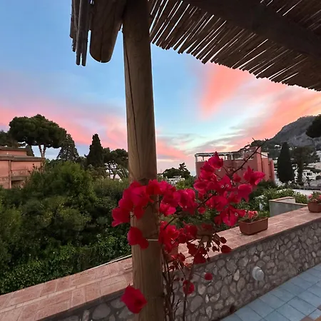 Joy Prázdninový dům *